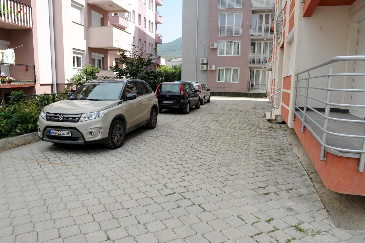 Central Deluxe Apartments Охрид Екстериор снимка